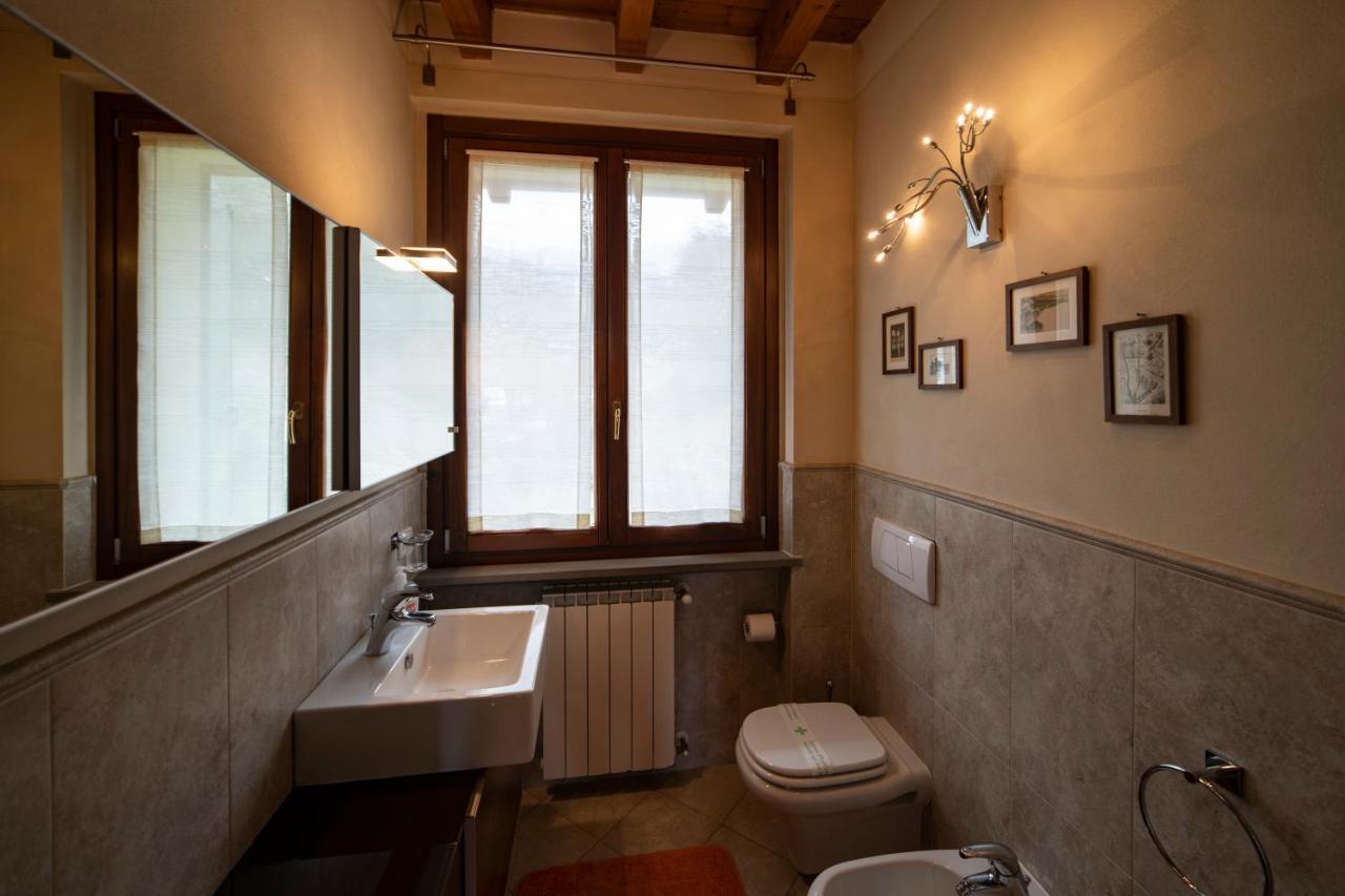 Romantic Lake View House スルツァーノ エクステリア 写真